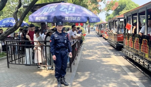 長沙紅光保安服務有限公司,長沙安保服務,長沙安全服務,長沙非武裝押運,勞務派遣服務